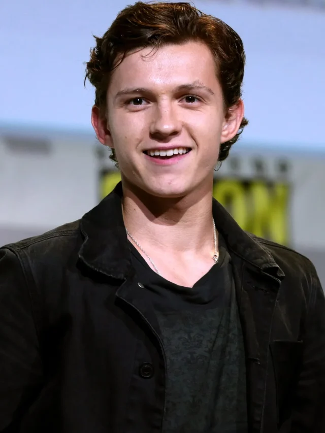 Tom_Holland_by_Gage_Skidmore (1)